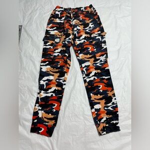 984. Almost famous cargo jogger pants